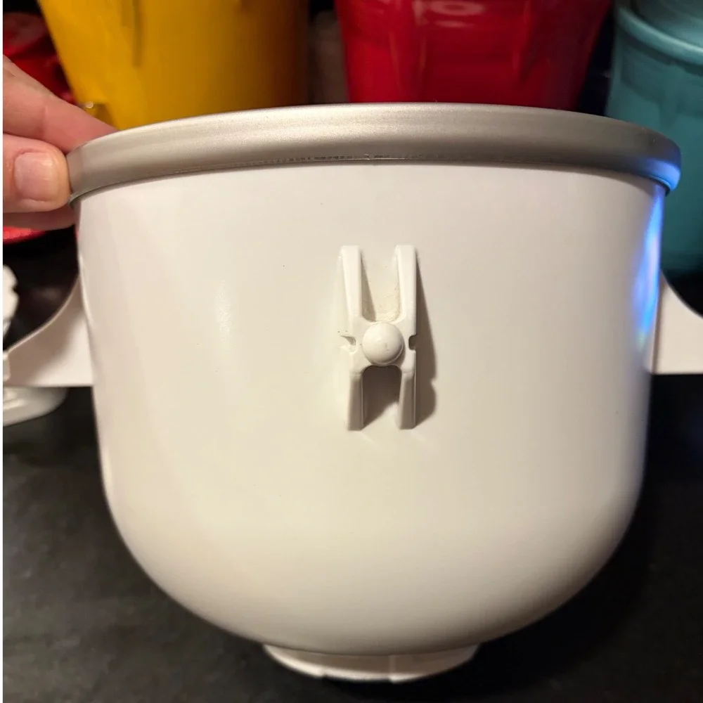 KitchenAid Ice Cream Maker Attachment KICA0WH 2 Quart White Freeze Bowl Dasher